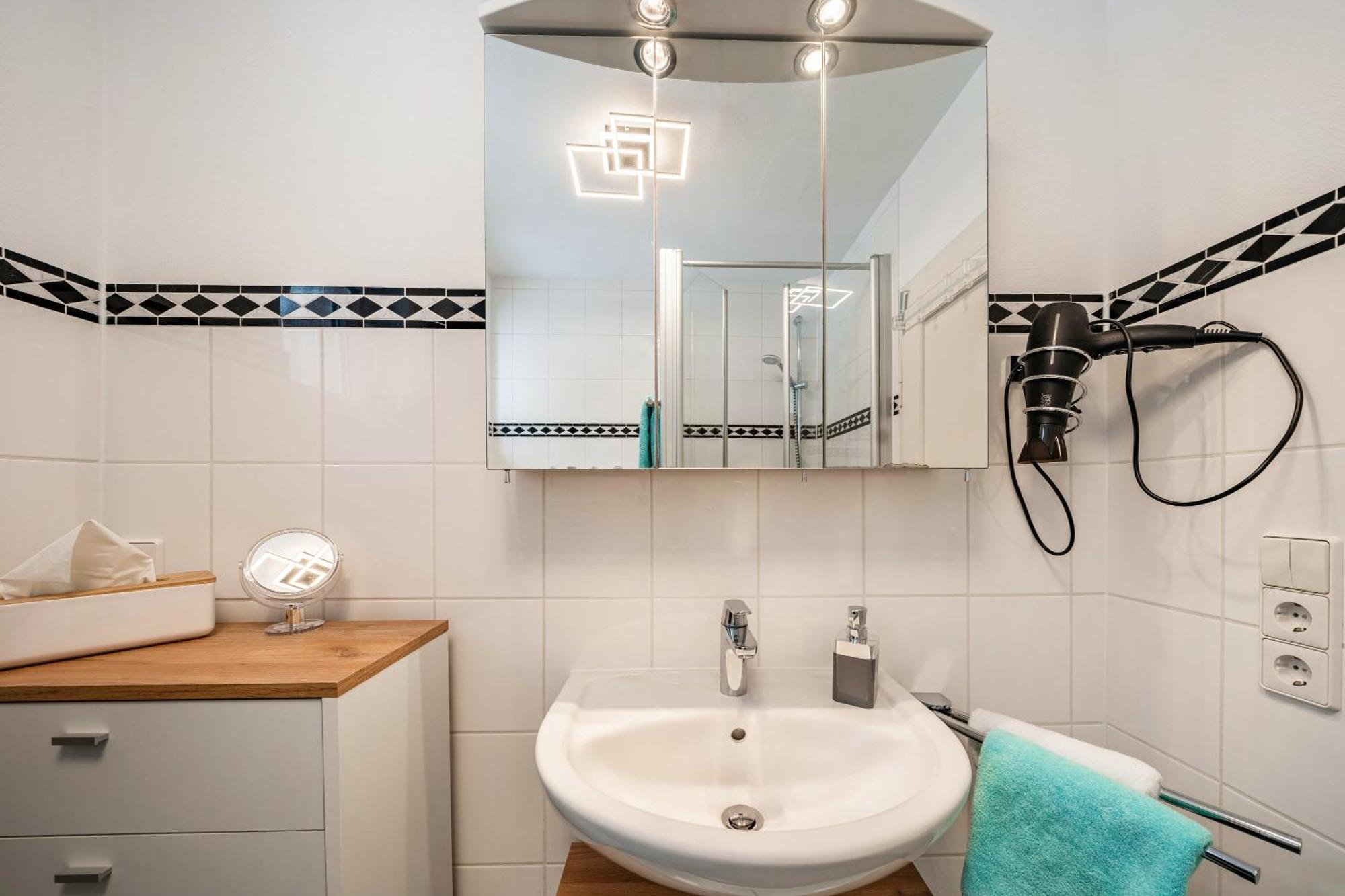 Haus Marianne Schmelzle Apartment Фройденщат Екстериор снимка
