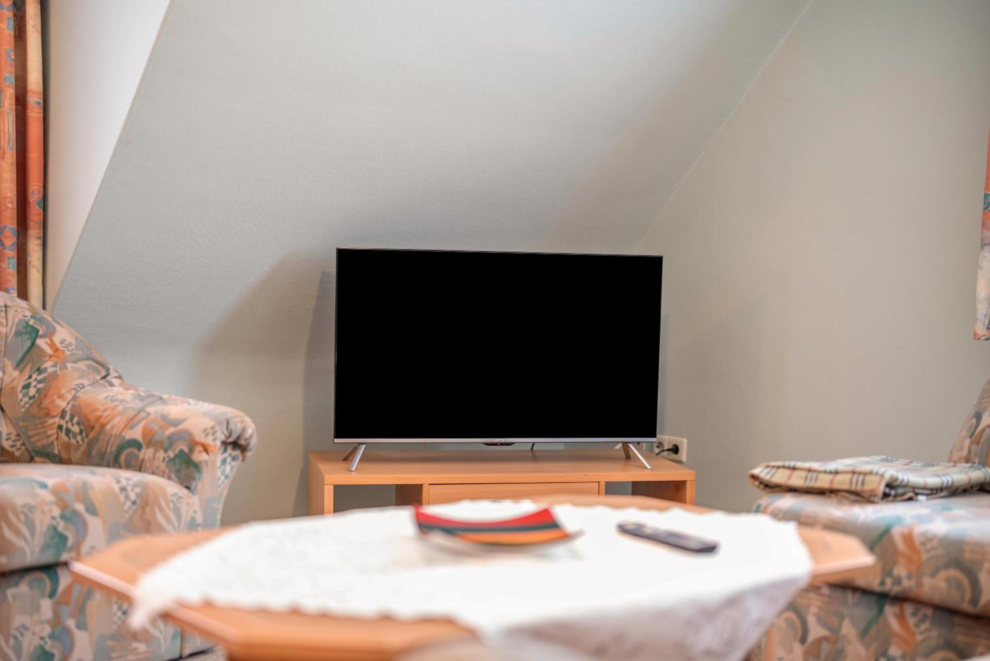 Haus Marianne Schmelzle Apartment Фройденщат Екстериор снимка